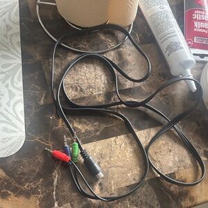 9 pin Audio Cable with Red, Green, and Blue Connectors audio jacks adapter